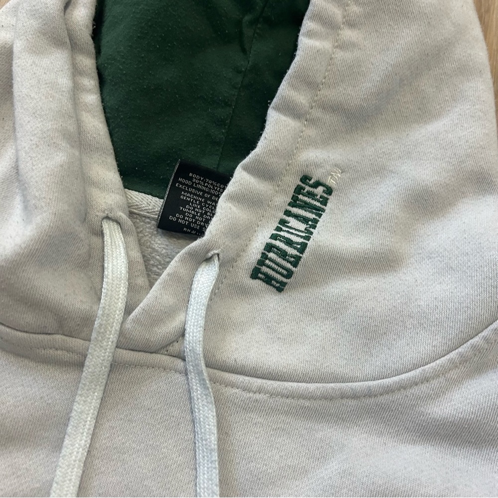 Umiami Colosseum Hoodie - Picture 4 of 5